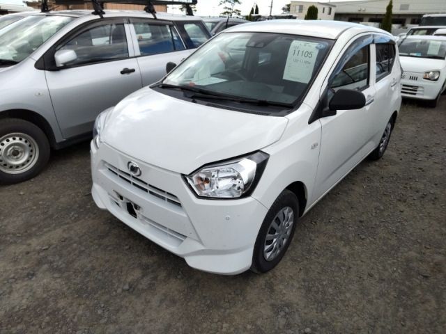 11105 Daihatsu Mira e s LA350S 2019 г. (LUM Tokyo Nyusatsu)